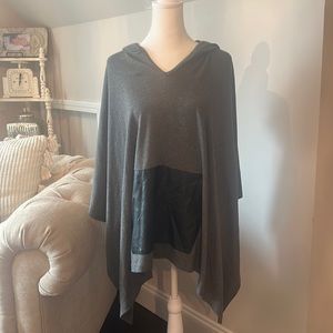 Karen Kane Grey and Black Cape stop with hood.
